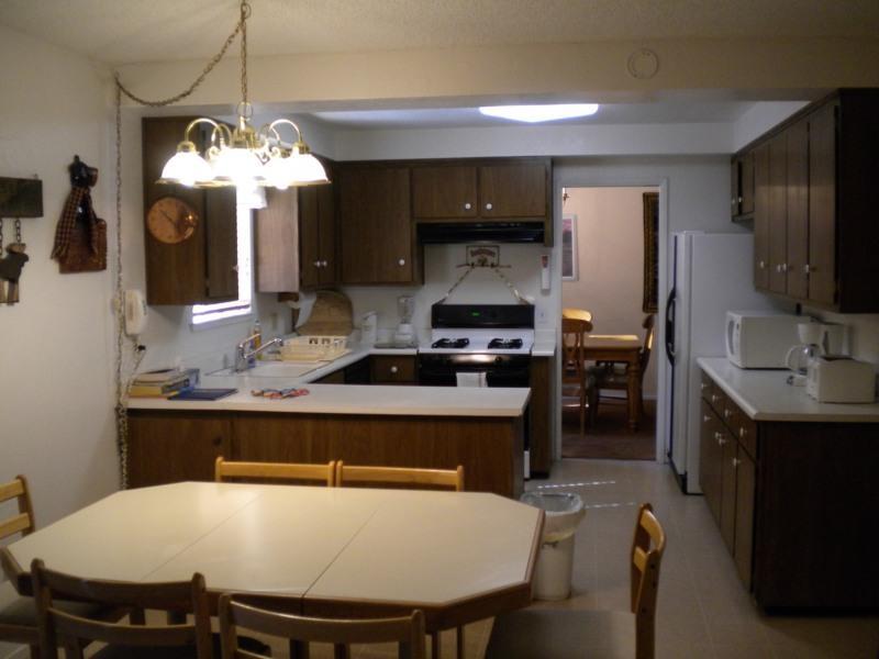 3832 Regina Rd. Holiday home *